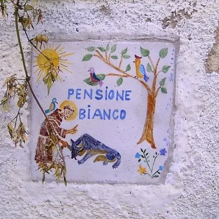 Bianco Hotel *